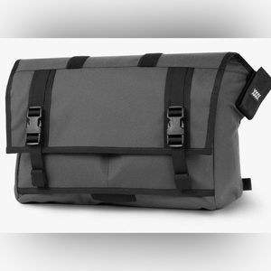 Mission Workshop Monty messenger bag